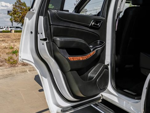Used 2020 Chevrolet Tahoe Premier AWD/4WD image 47