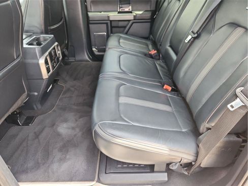 Used 2022 Ford F250 Platinum AWD/4WD image 25