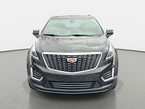 New 2025 Cadillac XT5 Luxury image 8