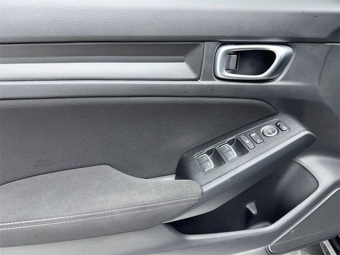 Used 2023 Honda Civic Sport image 35