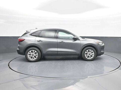 Used 2025 Ford Escape Active AWD/4WD image 9