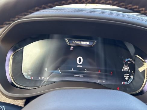 Used 2025 RAM 3500 Longhorn image 31