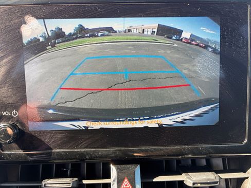 Used 2024 Toyota Corolla LE FWD image 21