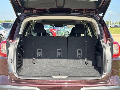 Used 2023 Subaru Ascent Touring AWD/4WD image 8