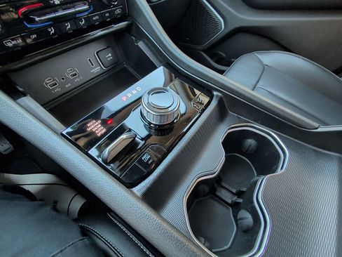 Used 2024 Jeep Grand Cherokee Limited 4xe image 26