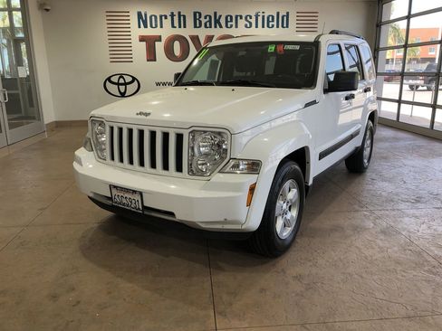 Used 2011 Jeep Liberty Sport w/ Popular Equipment Group image 3