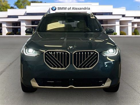 New 2026 BMW X3 xDrive30i w/ Premium Package AWD/4WD image 2