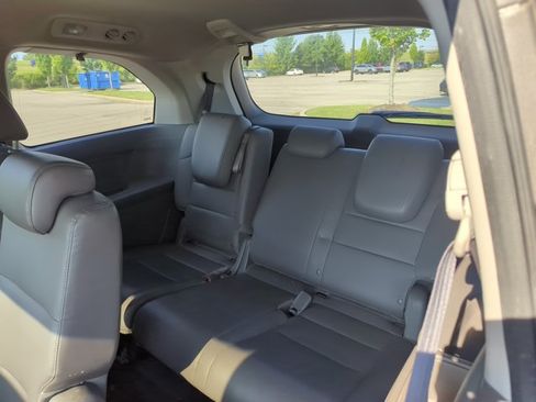 Used 2015 Honda Odyssey EX-L image 19