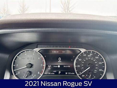 Used 2021 Nissan Rogue SV image 20