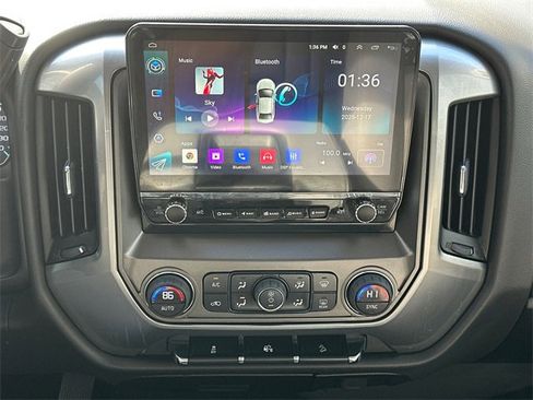 Used 2014 Chevrolet Silverado 1500 LT w/ LT Convenience Package image 26