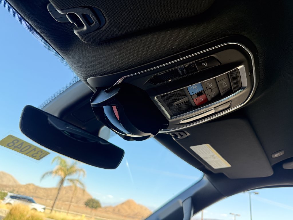 Used 2023 Jeep Wagoneer Series II AWD/4WD image 29