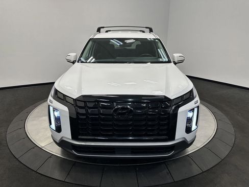Used 2023 Hyundai Palisade SEL w/ Cargo Package image 3
