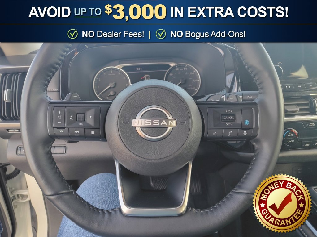 Used 2023 Nissan Pathfinder SL w/ Black Appearance Package FWD image 18