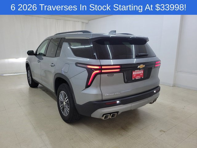 Used 2026 Chevrolet Traverse LT w/ Driver Confidence Package FWD image 8