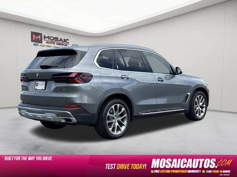 Used 2026 BMW X5 xDrive40i AWD/4WD image 7