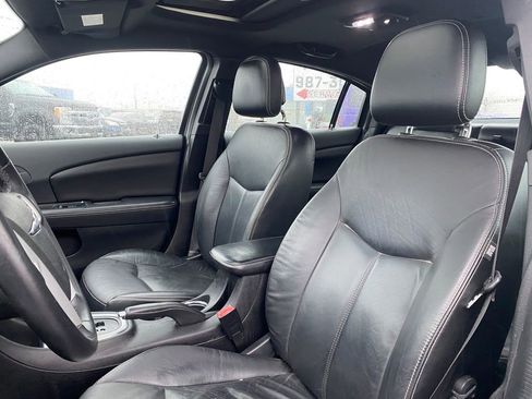 Used 2013 Chrysler 200 Limited w/ Sun/Sound Group image 9