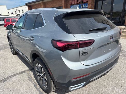 Used 2025 Buick Envision Preferred AWD/4WD image 7