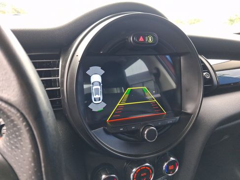 Used 2019 MINI Cooper S FWD image 21