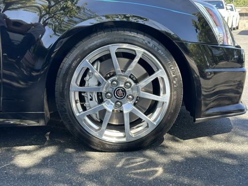 Used 2013 Cadillac CTS V Coupe RWD image 13