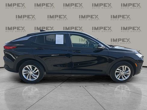 Used 2025 Buick Envista Preferred image 6