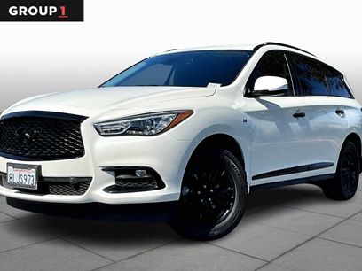 Used 2019 INFINITI QX60 Luxe w/ Essential Package