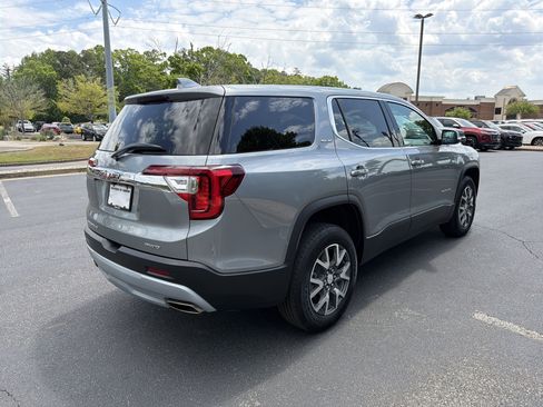 Used 2023 GMC Acadia SLE AWD/4WD image 5