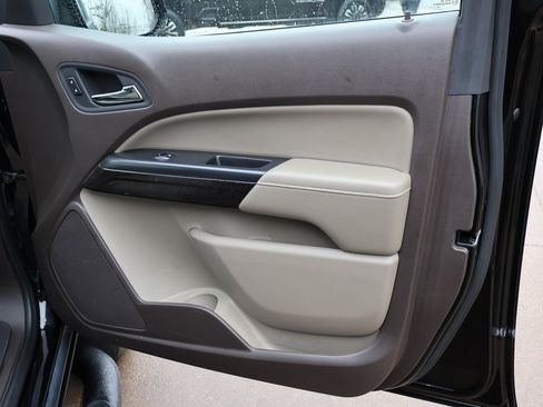 Used 2016 GMC Canyon SLE w/ SLE Convenience Package image 11