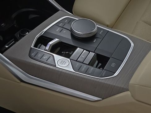 Certified 2025 BMW 430i xDrive w/ Premium Package image 20