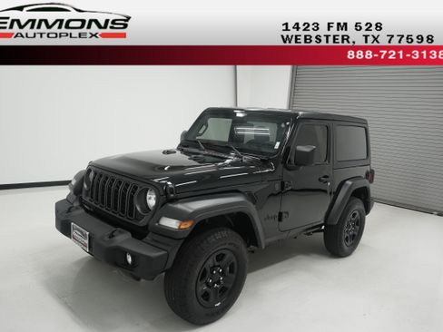 Used 2025 Jeep Wrangler Sport AWD/4WD image 1