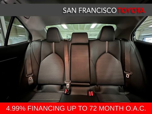 Certified 2021 Toyota Camry SE image 14