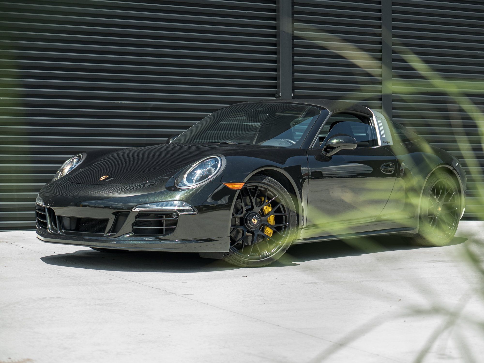 Certified 2016 Porsche 911 Targa 4 GTS AWD/4WD image 47