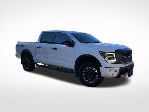 Used 2024 Nissan Titan PRO-4X w/ Pro-4x Convenience Package image 41