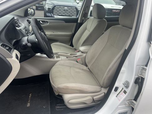 Used 2015 Nissan Sentra S FWD image 10