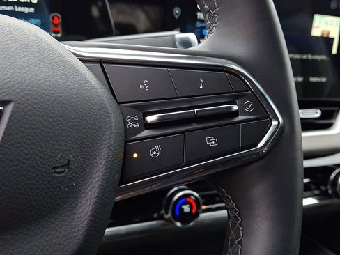 Used 2026 Chevrolet Equinox LT w/ Convenience Package II image 20