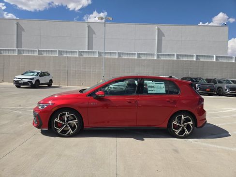 New 2026 Volkswagen GTI SE FWD image 5
