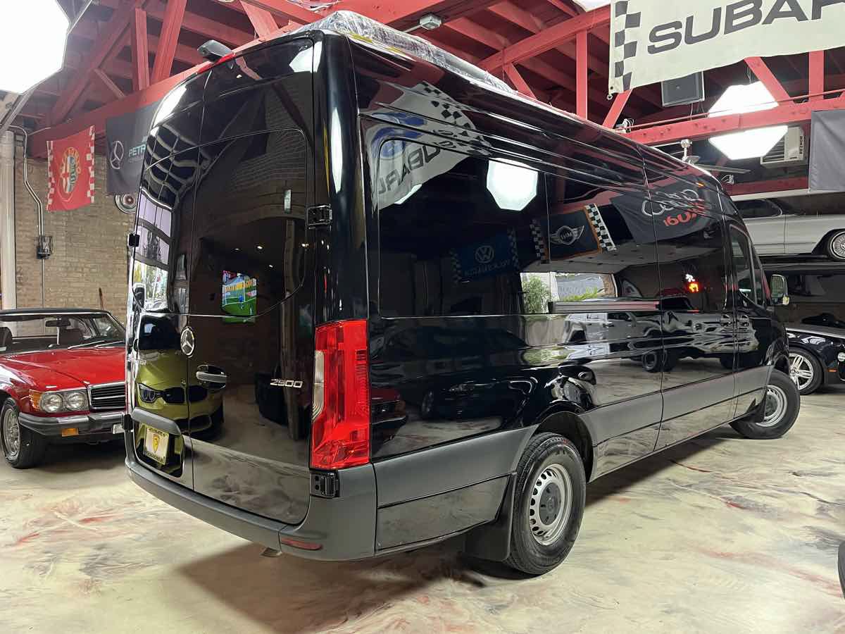 Used 2025 Mercedes-Benz Sprinter 2500 image 2