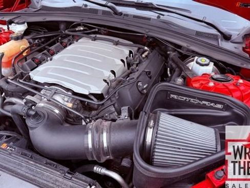 Used 2019 Chevrolet Camaro SS image 10