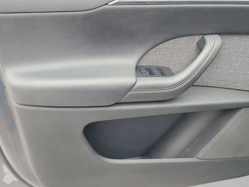 Used 2022 Tesla Model X Plaid AWD/4WD image 19