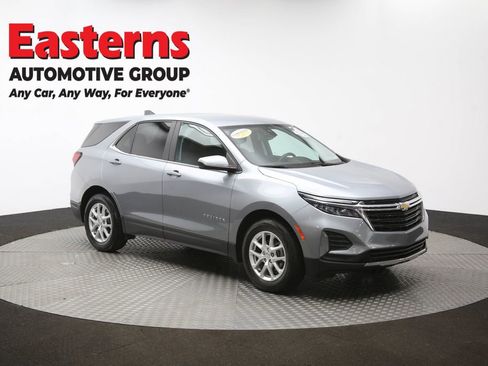 Used 2024 Chevrolet Equinox LT image 48