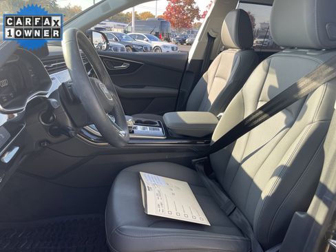 Used 2025 Audi Q8 Premium Plus image 16