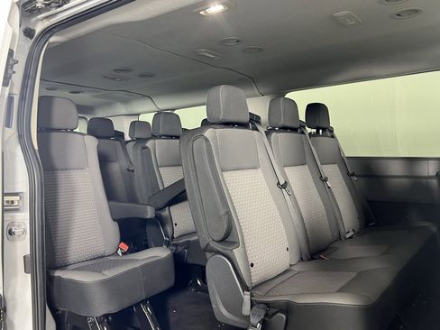 Used 2023 Ford Transit 350 XLT image 28