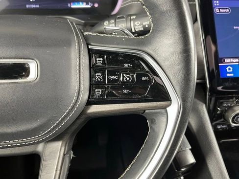Used 2021 Jeep Grand Cherokee L Overland AWD/4WD image 18