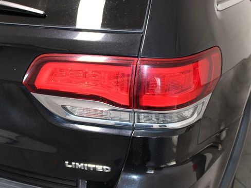 Used 2020 Jeep Grand Cherokee Limited w/ Luxury Group II image 53