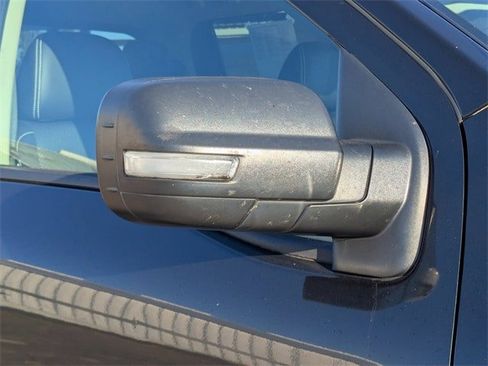 Used 2017 Nissan Titan PRO-4X image 12