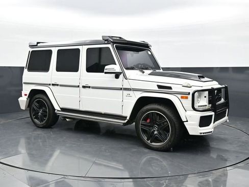 Used 2017 Mercedes-Benz G 63 AMG 4MATIC image 3
