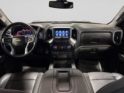 Used 2022 Chevrolet Silverado 3500 LTZ w/ LTZ Convenience Package AWD/4WD image 17