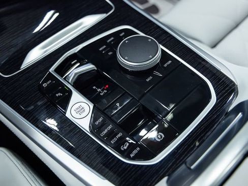 Used 2026 BMW X5 xDrive40i image 18