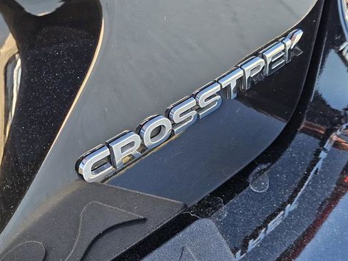 Certified 2025 Subaru Crosstrek 2.5i Limited w/ Crosstrek Mirror Package image 8