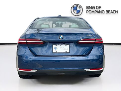 New 2026 BMW 530i w/ Premium Package image 5