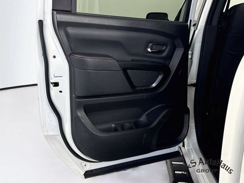 Used 2024 Nissan Titan PRO-4X w/ Pro-4x Utility Package AWD/4WD image 31